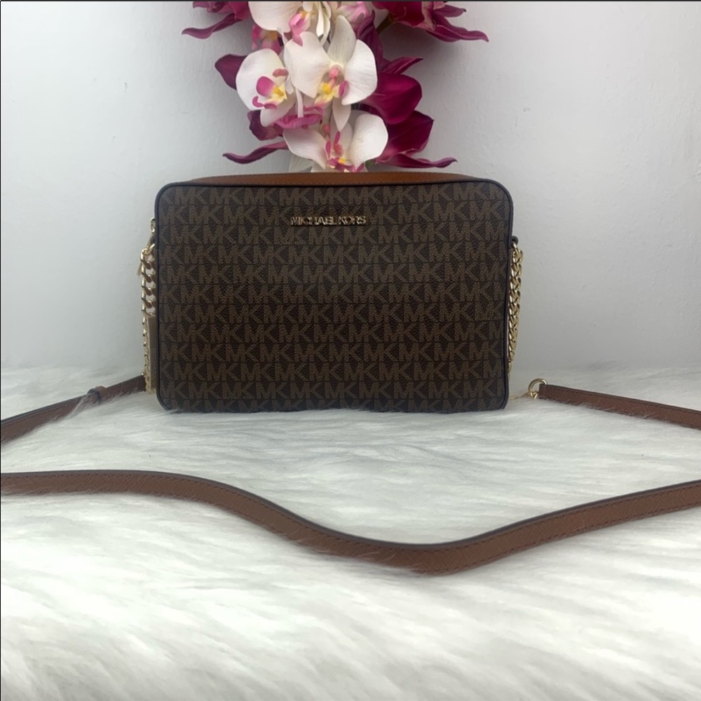 MICHAEL KORS JETSET EW LARGE CROSSBODY BAG